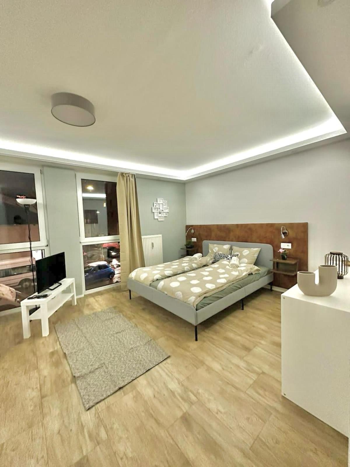 Ar Living Vienna Klosterneuburger Studios Bagian luar foto